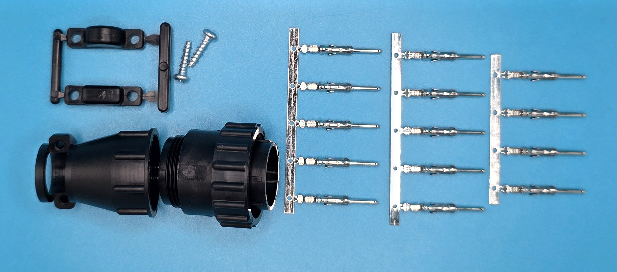 森カ AMP 206044-1 | 14 Terminal CPC Reverse Sex Plug Kit